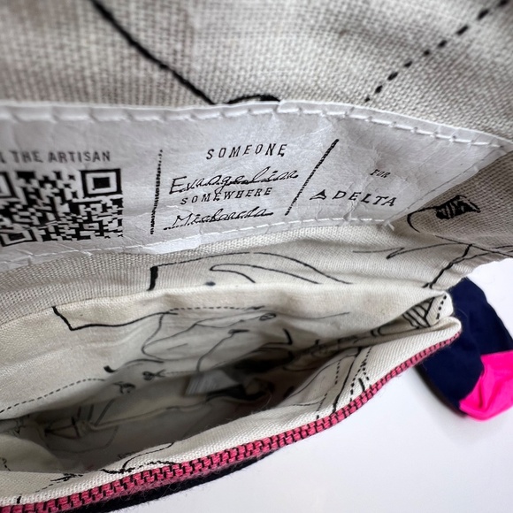 Delta Air Lines One Amenity Kit Someone Somewhere - Picture 5 of 9